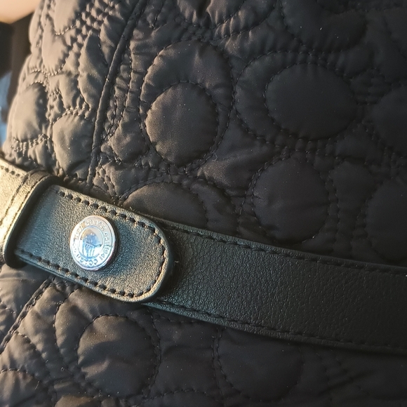 Coach hat super cute sz sm black. Excellent condition!! - Picture 3 of 6